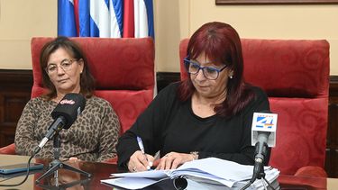 Paysandú - Ejecutivo Departamental promulgó Decreto que recategoriza terrenos para instalación de HIF Global